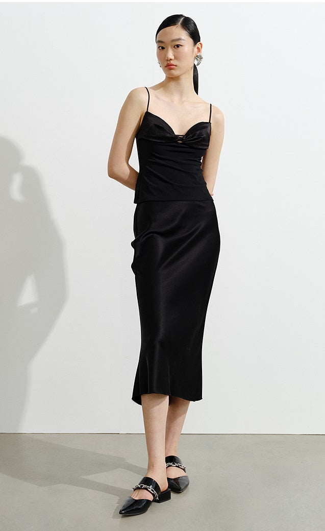 COMME MOI  Summer Women's Black Knitted Kink Camisole - ALICE.