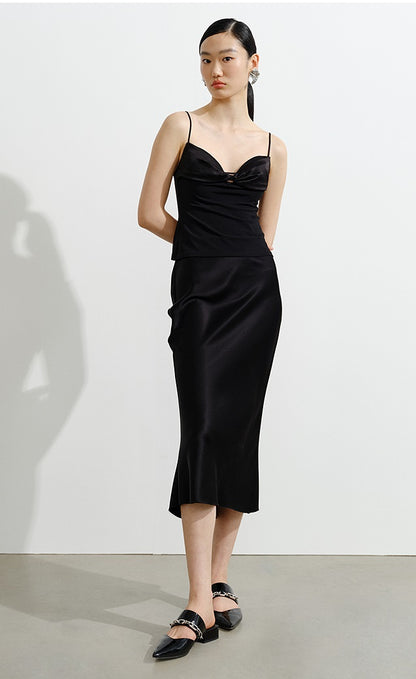 COMME MOI  Summer Women's Black Knitted Kink Camisole - ALICE.