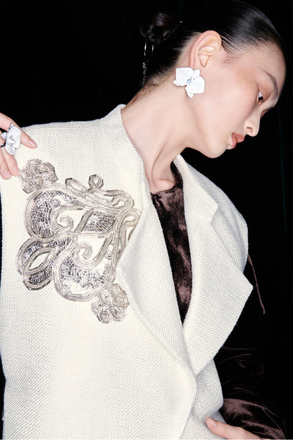 M essential Mackay designer embroidered stand-collar vest velvet top pant set - Niara