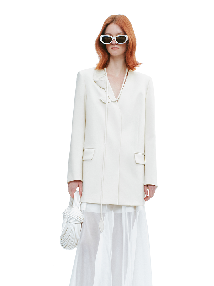 YES BY YESIR | Calla Lily Monroe Loose White Blazer -VIRELIA.