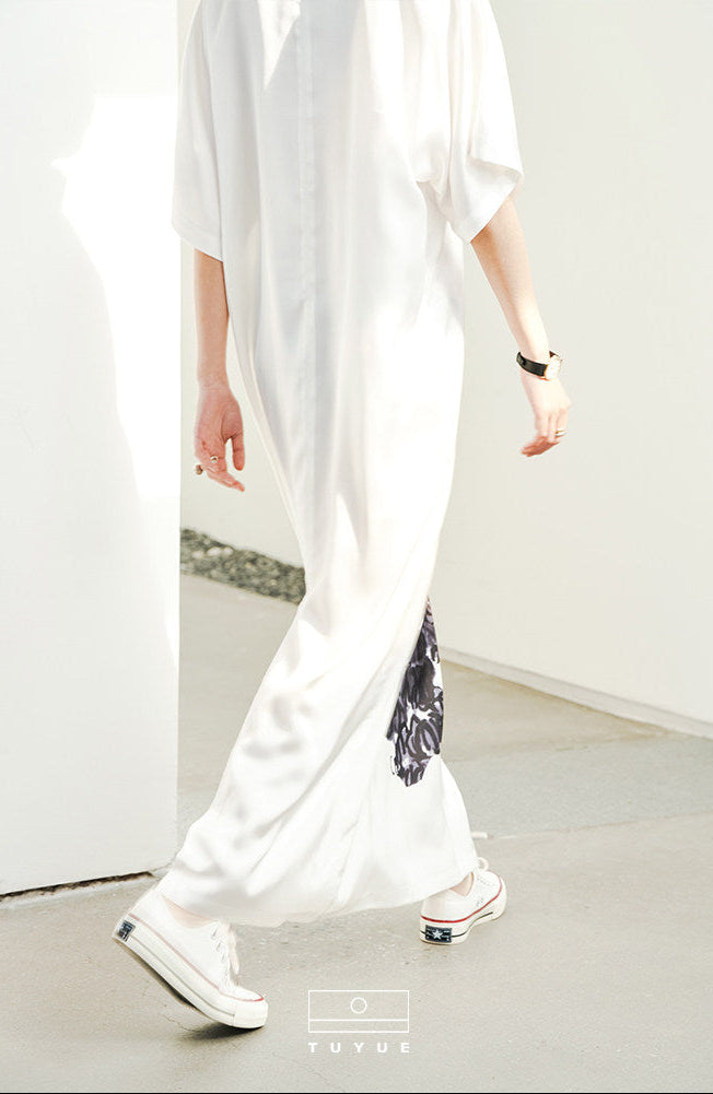 TUYUE Chinese painting print turtleneck satin dress - FELIX.