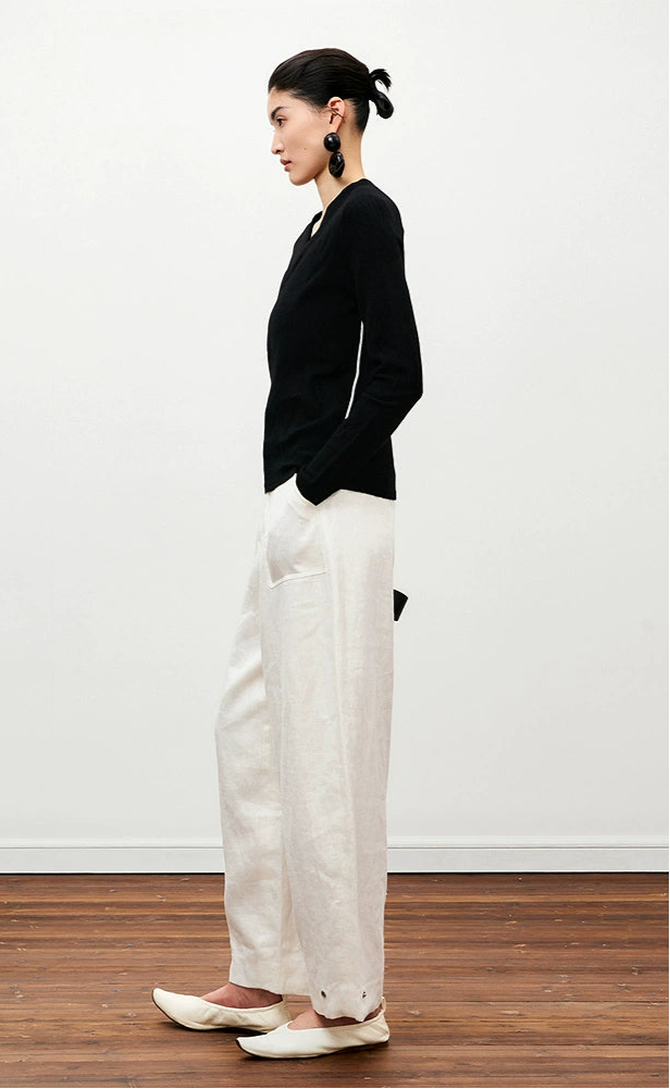 ZHUCHONGYUN black jacquard knitted wool V-neck long sleeves slim fit top -ILLIT.