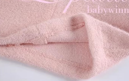 Le Palais Vintage Luxury Two Piece V-neck Top Pink Plush Handbag Short Skirt Suit-Lora