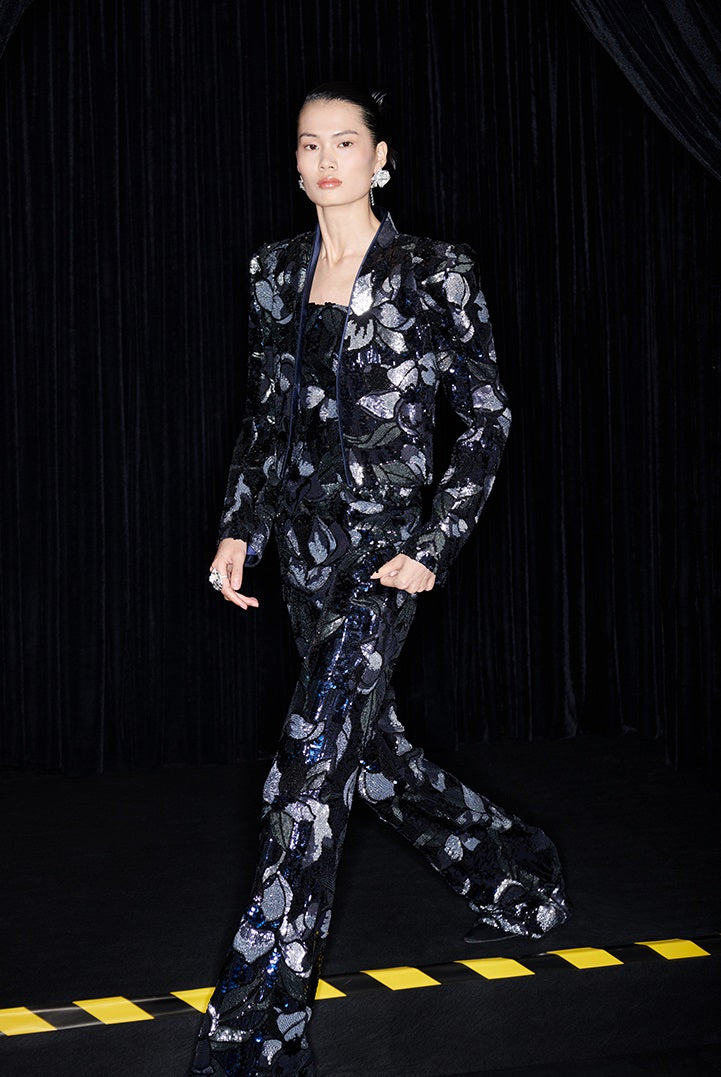 M essential Mackay Magnolia embroidered sequins padded shoulder crop coat dress pants suit - Ilie.