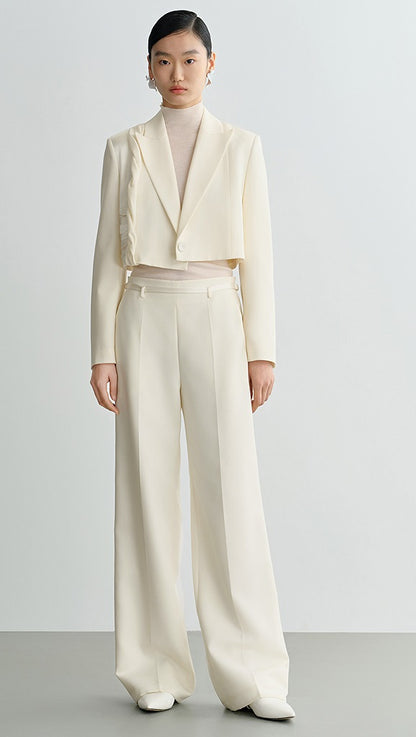 COMME MOI Lu Yan designer's new wool twisted short suit - DECKS.