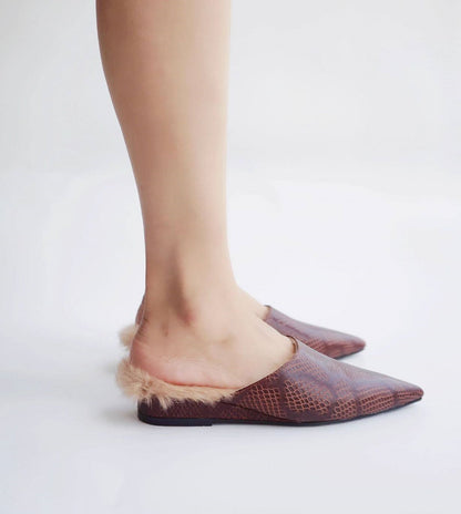 B-FEI pointed toe fur shoes-MARU.