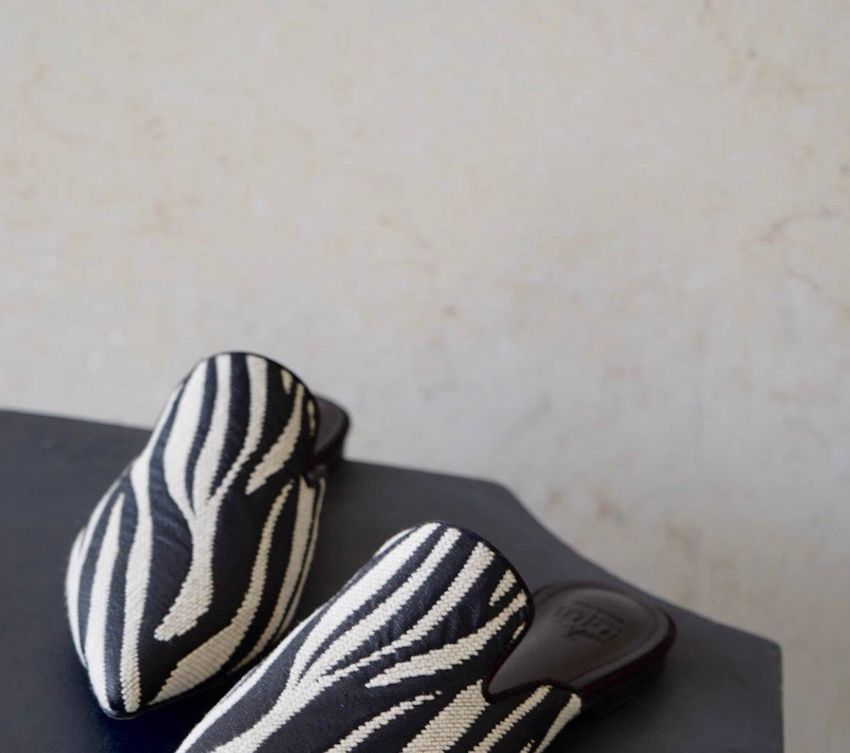 B-FEI female flat half slippers-LIVRE.
