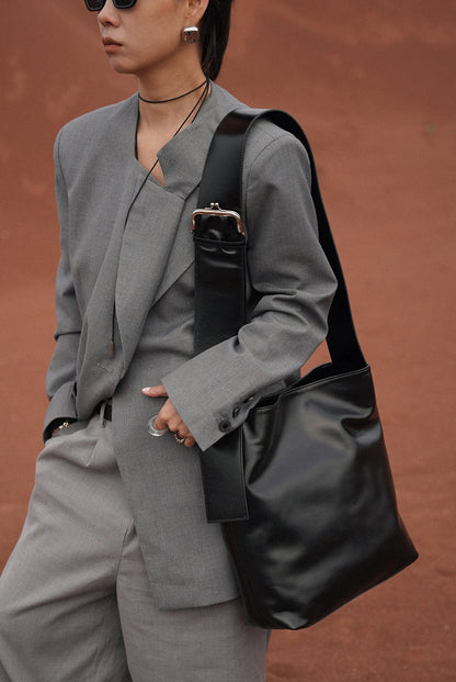 IUBALLET Leather Commuter Large Capacity Tote Bag- SURPRISES.