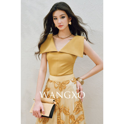 WANGXO | Fine Glitter-Sprinkled Silver High-Elastic Hemp Knit  Layered V-Neck Slim Elegant Top -SANA