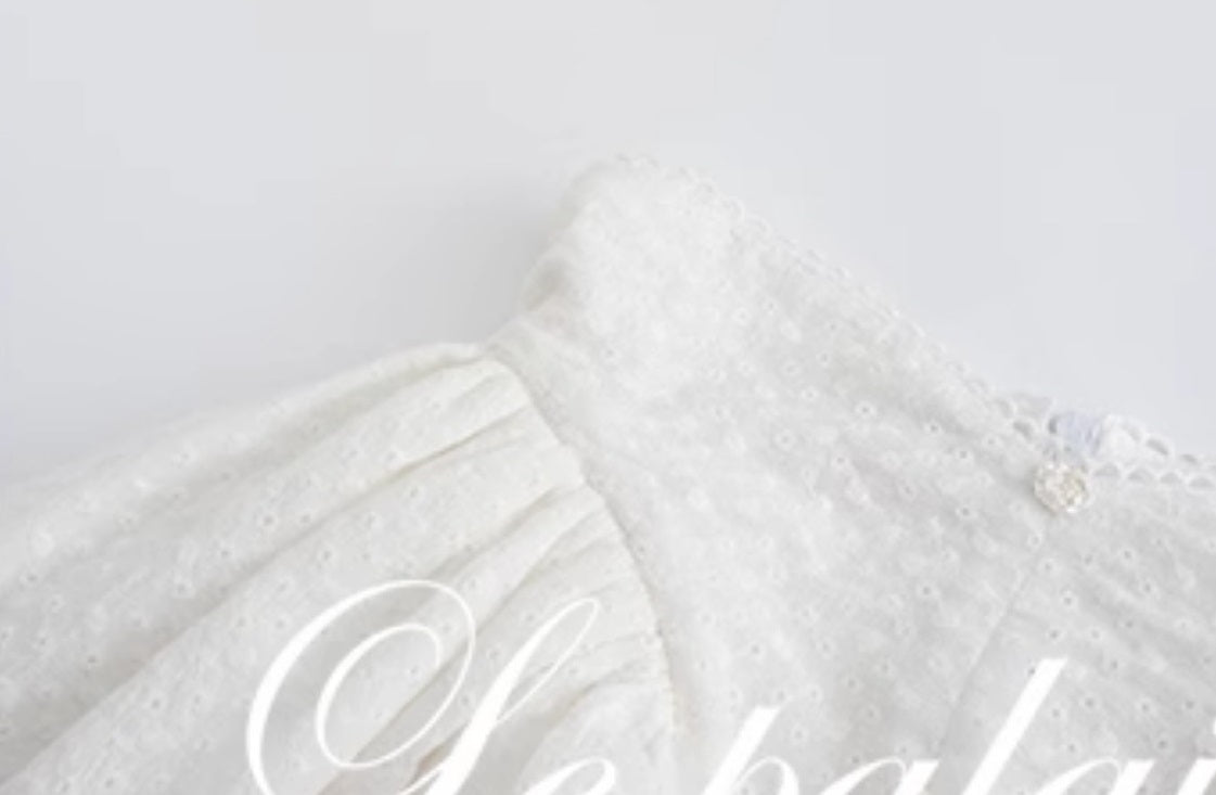 Le Palais Vintage  embroidery cotton wrap short top + high-waisted bud skirt-TEE.