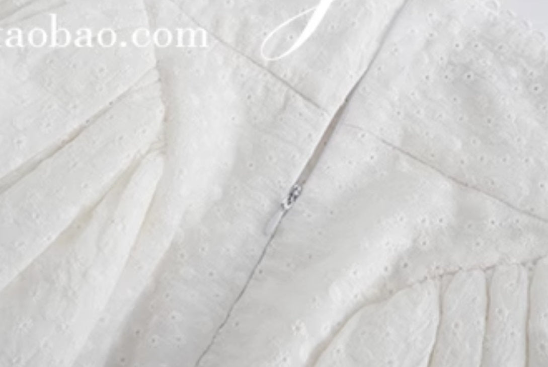 Le Palais Vintage  embroidery cotton wrap short top + high-waisted bud skirt-TEE.