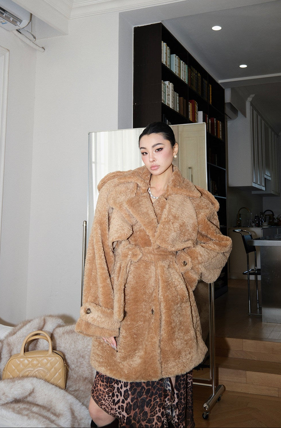 MEI SANGUAN French Retro Loose Furry Jacket - LUNA