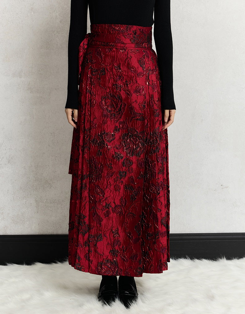 HECO Wear Gold Wire Embossed Horse Face red high waist pleated Skirt - burn.