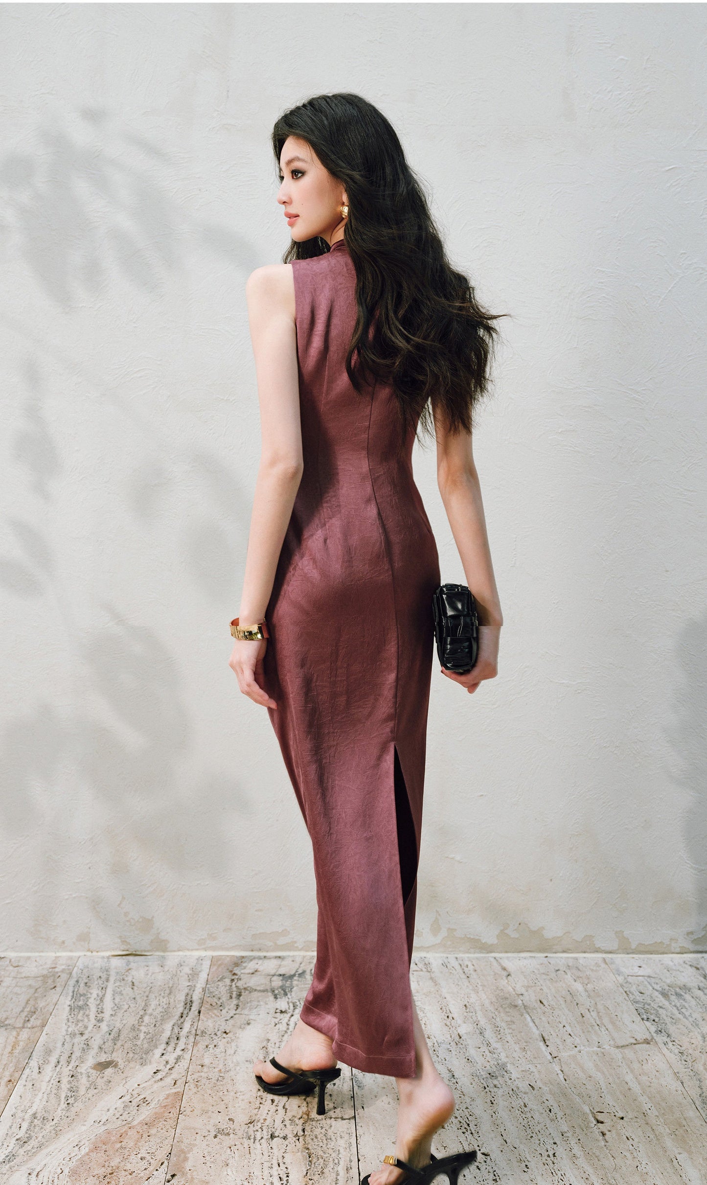 WANGXO |Water Drop Cutout, Custom Pin & Pinch-Pleated Sleeveless Dress- SENA