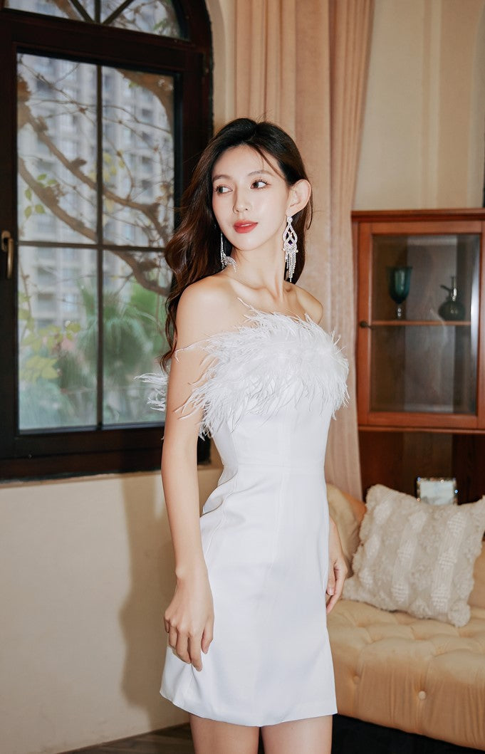 DOLLY Luxury Black/White Off Shoulder Fluffy Feather Short Slit Date Dress-JEMMA