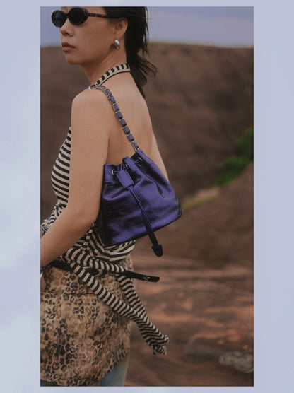 IUBALLET diamond-encrusted chain bucket bag - PRETTY.