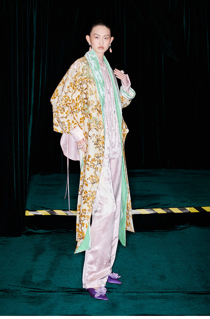 M essential Mackay designer chestnut pine workshop embroidered robe - spirits.