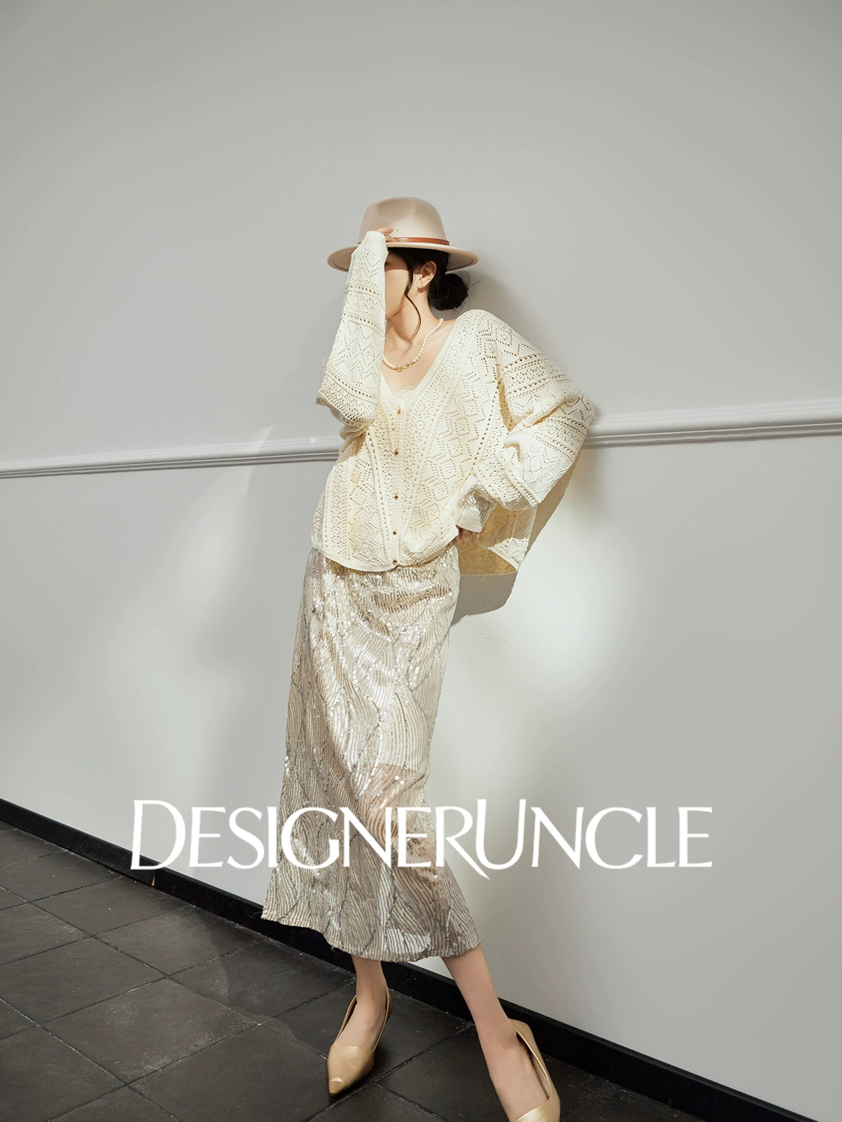 DGU "Light Grapefruit" apricot knitted sweater cut-out loose and versatile high-end top - GREC.