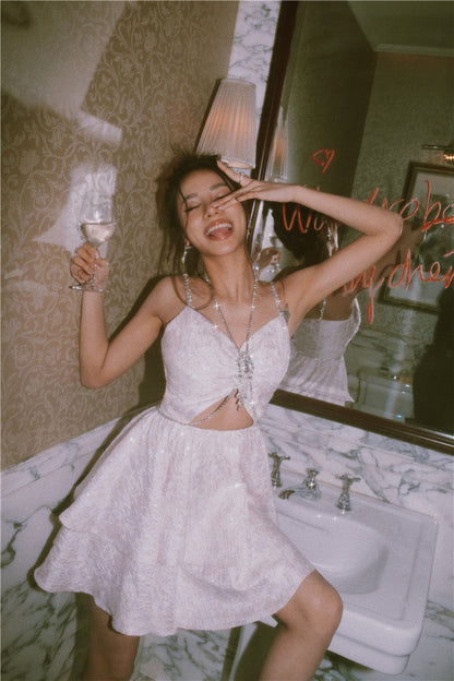 Wardrobes by Chen Pastel Purple V-Neck Sleeveless Diamond Pleat Dress-Shinee