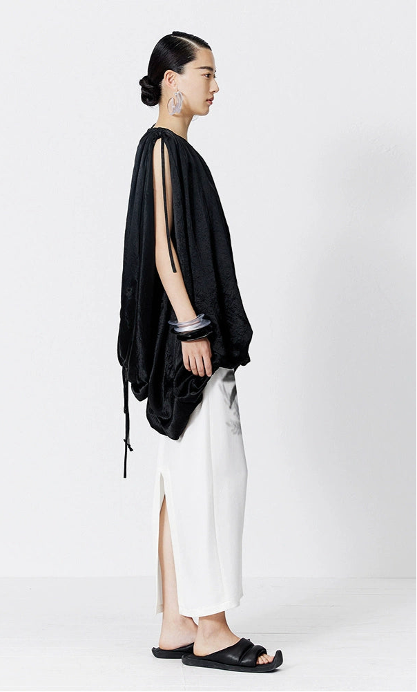 ZHUCHONGYUN Black Fiber Satin Adjustable Lace-up Loose Top--UNAKA.