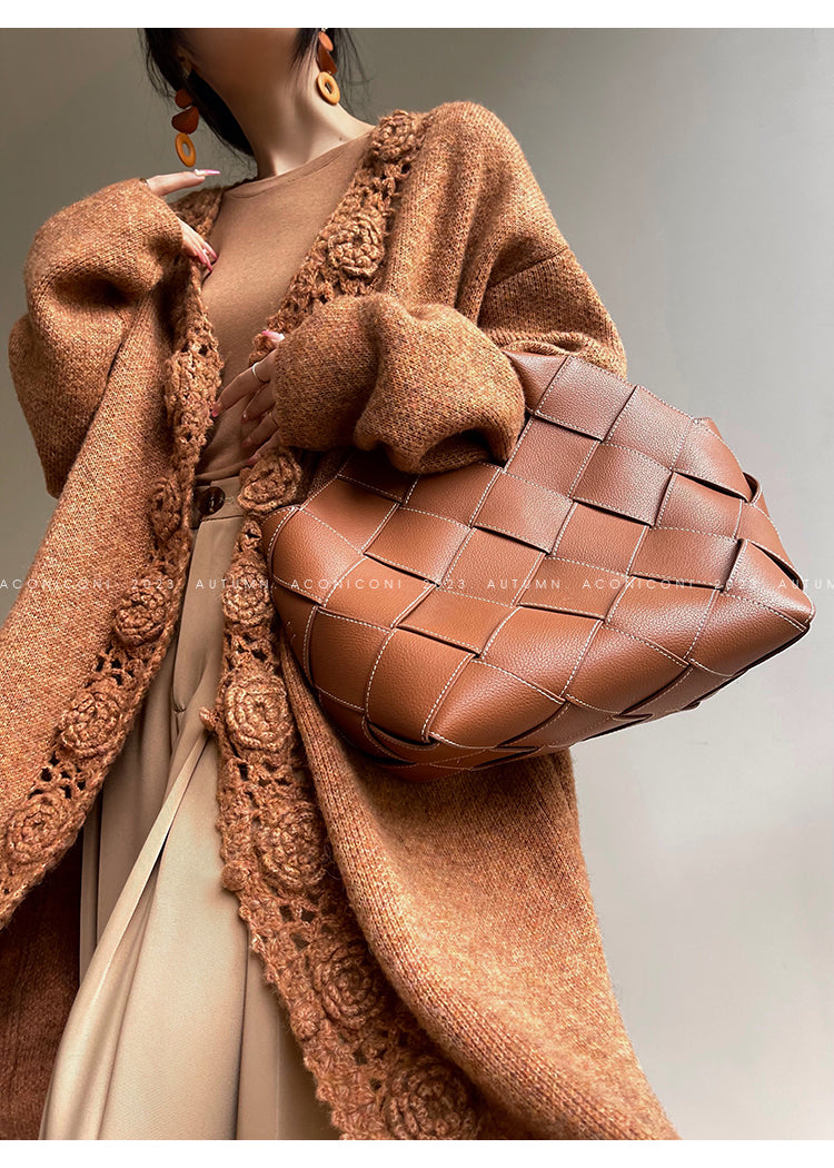 Aconiconi Luxury Loose V-Neck Long Sleeve Crochet Sweater - Camellia in the Fields