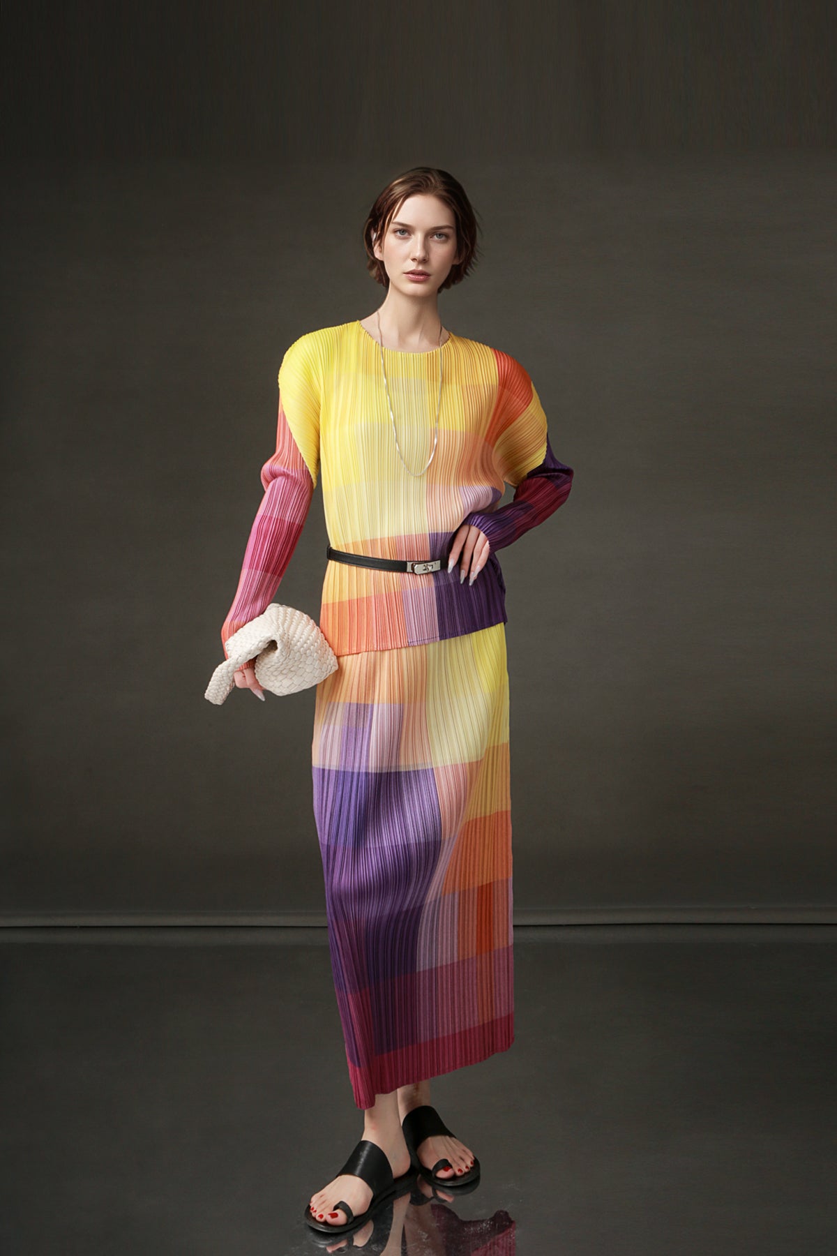 PIAOIN Miyake style light luxury slim pleated women's versatile T-shirt - ARLOV