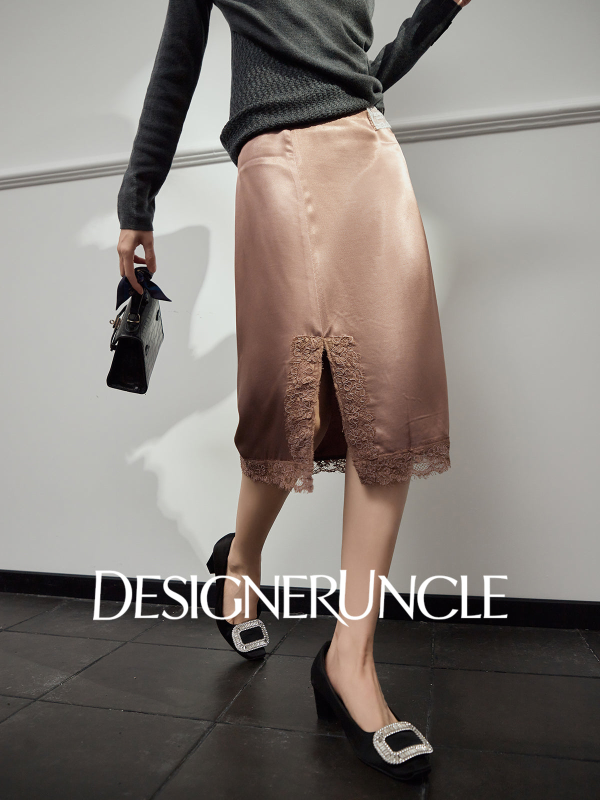 DGU "Yaxu" acetate satin autumn high-end commuting versatile slimming skirt - George.