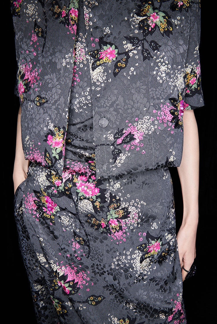 M essential Mackay designer cherry blossom print beads down short vest - LAND.