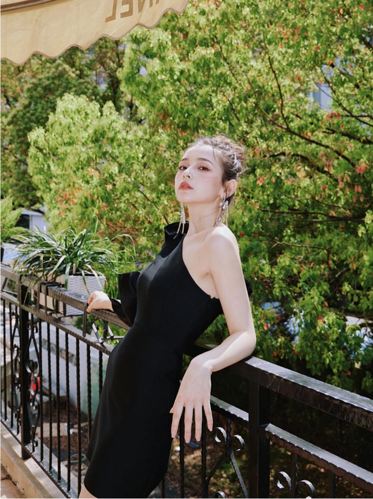 DOLLY High End Black Sleeveless Bow Off Shoulder Slim Fit Short Chic Date Dress-JUNEY