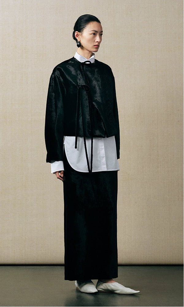 ZHUCHONGYUN cocoon-shaped organ mercerized satin back slit straight skirt-KENDRI.