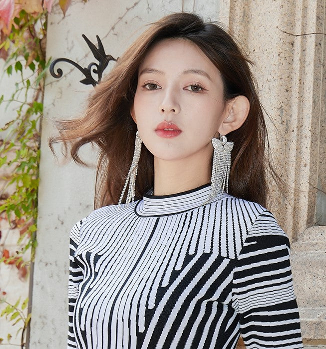 DOLLY Elegant White Diamond Tassel Earring-NONNA