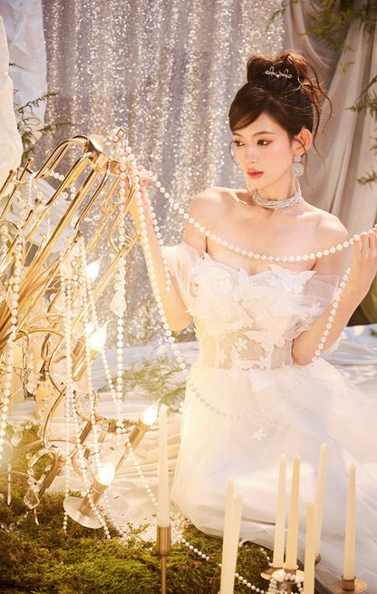 DOLLY Elegant White Off Shoulder Short Sleeve Flower Wedding Dress-SOPHIE  (V)