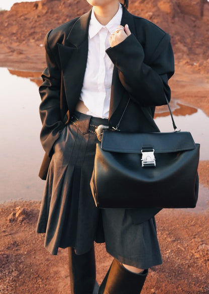 IUBALLET Sense Lock Underarm Black Bag- BREATHE.