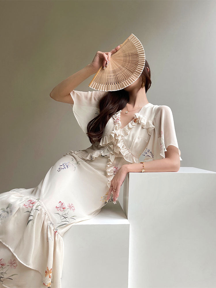 Aconiconi Luxury French Floral Print Slim Fit Hip Hug Dinner Dress- Primrose Whisper