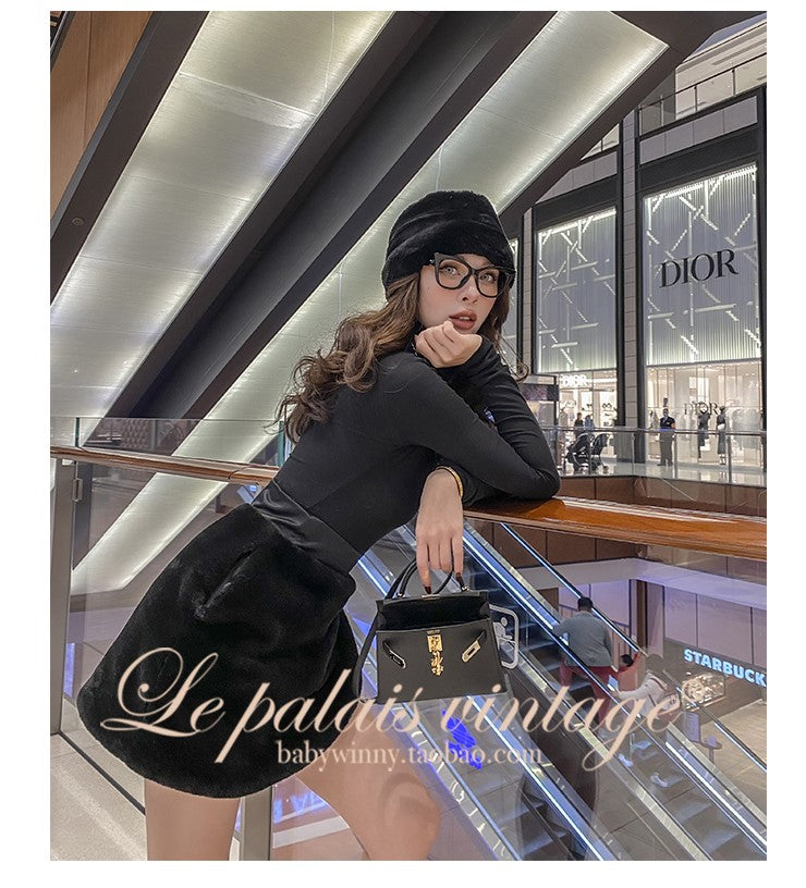Le Palais Vintage Black Long Sleeves Short Faux Fur Coat and Dinner Skirt Suit-Selena.