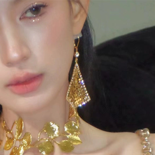 DOLLY Elegant Gold Plated Rhinestone Tassel Earring-GRIS  (V)