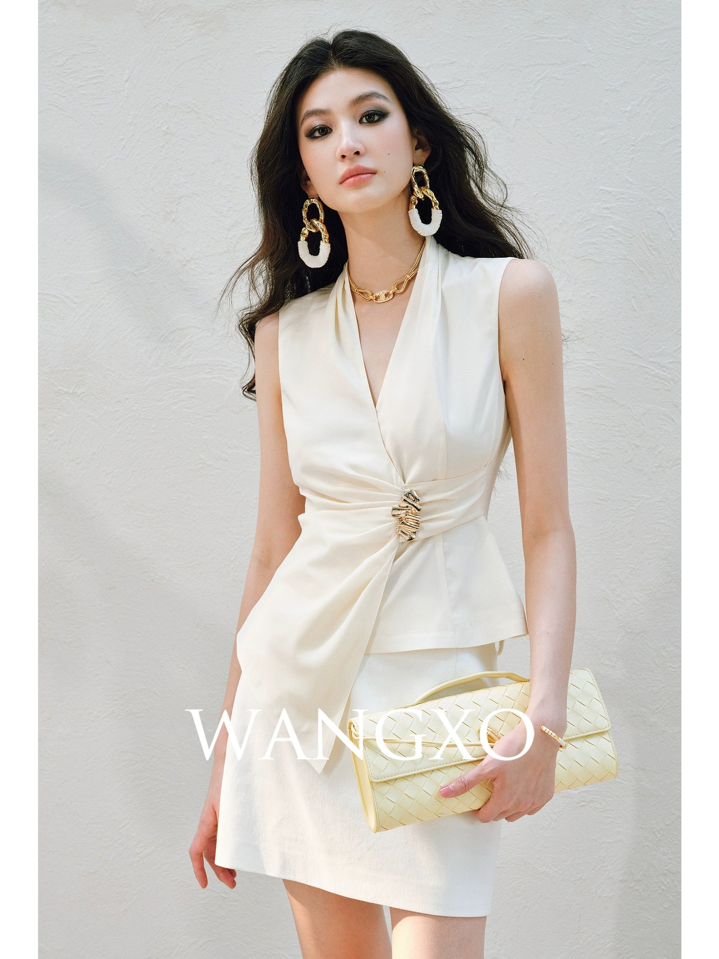 WANGXO | Innovative Weaving Texture Overlapping V-Neck Sleeveless Top -KEIA