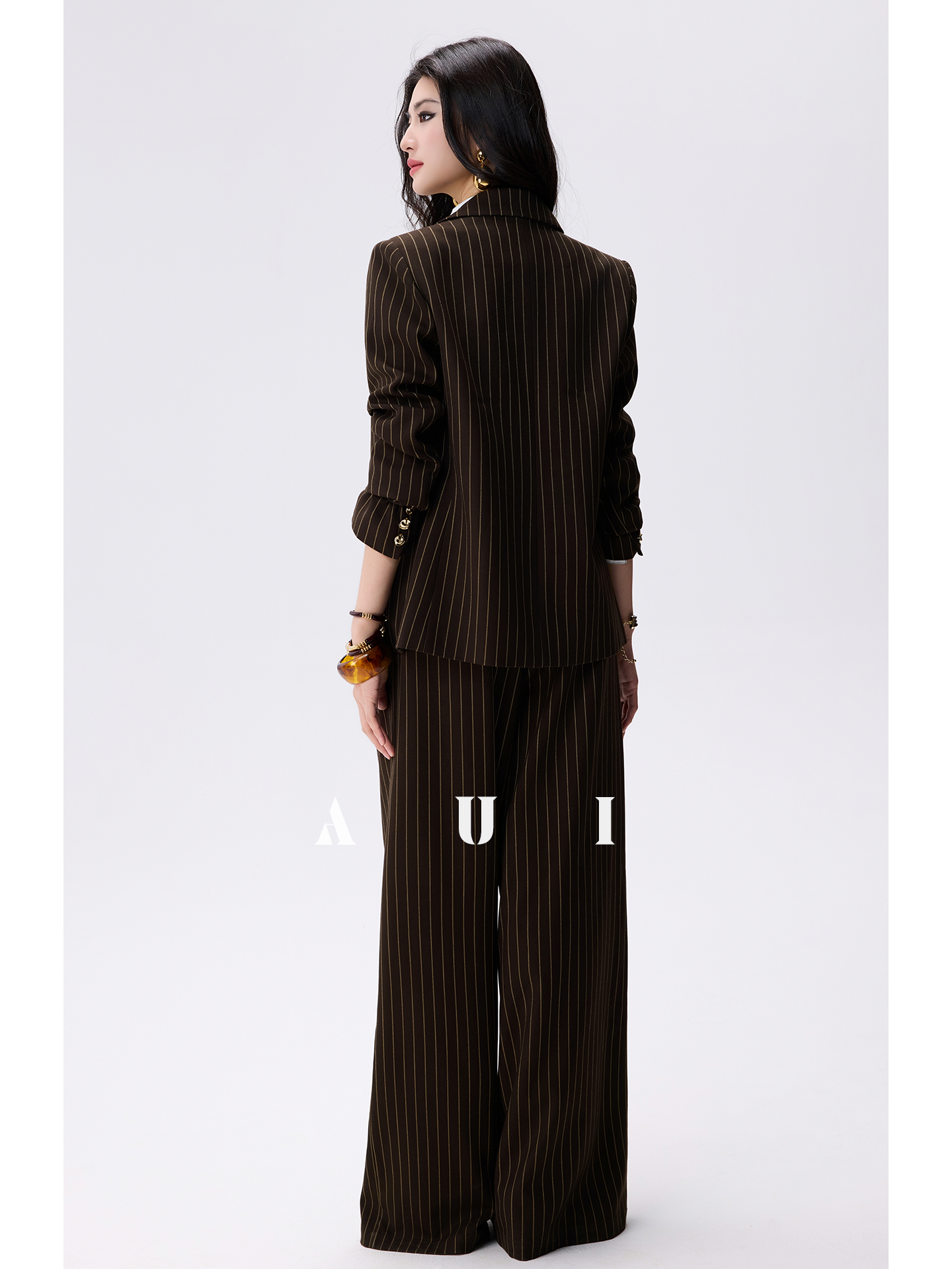 AUI Mocha Mousse Sleeveless V-Neck Striped Vest Suit Pants - Seo-ah