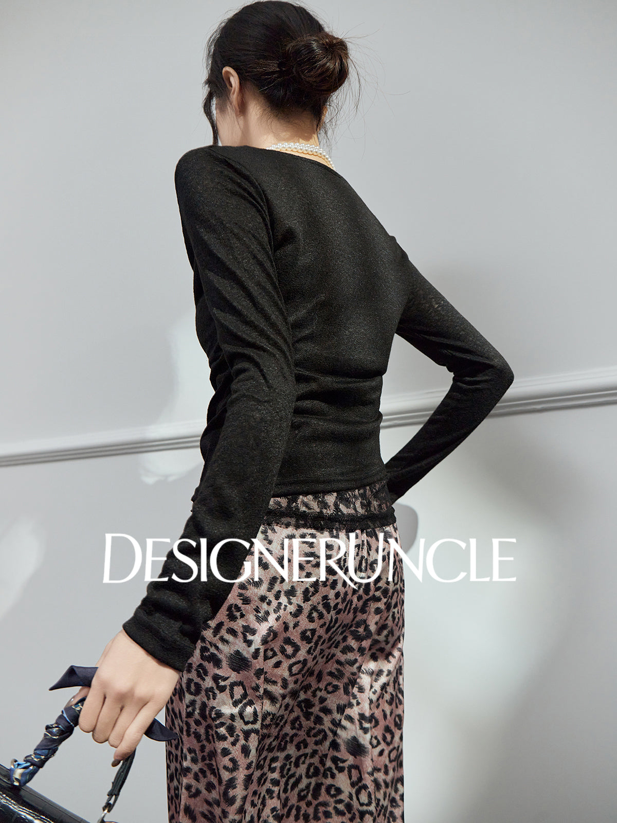 DGU |Black Sexy Lace Splicing Light Luxury Temperament Knitted Top - Brian.