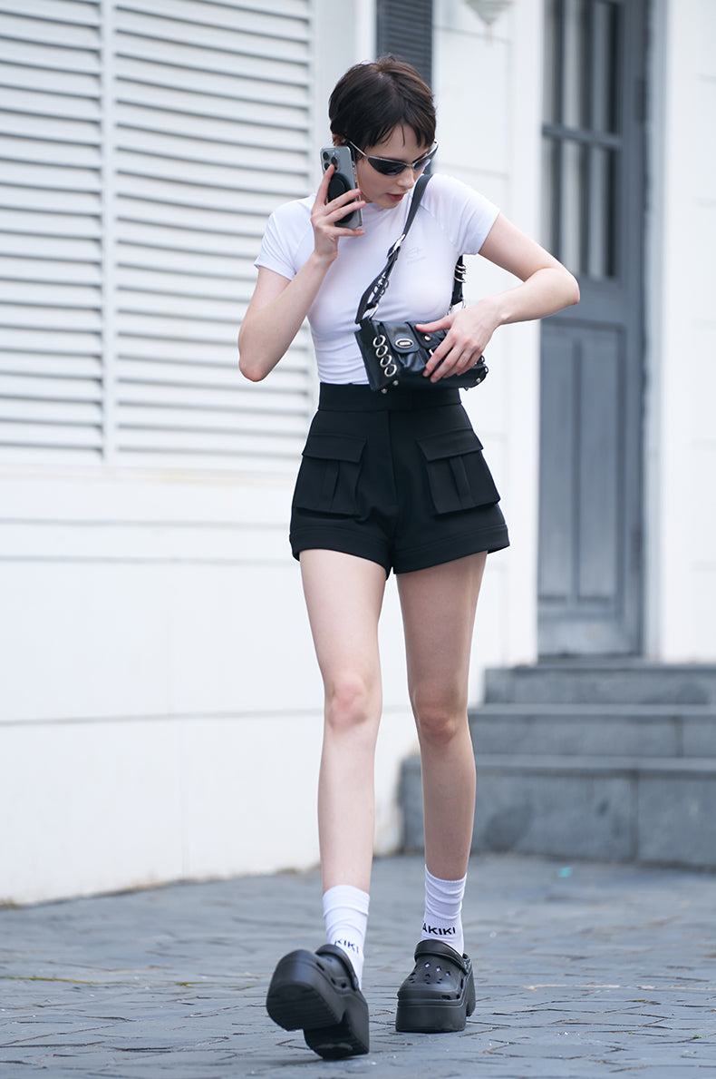 ANNAKIKI black acetic acid high-waisted workwear Slim shorts for women-KAITO