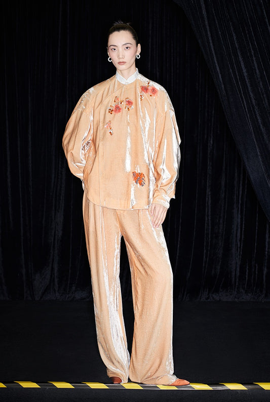 M essential Marquette Rulang velvet dahlia Thai lion goldfish studded bead shirt - BAO.