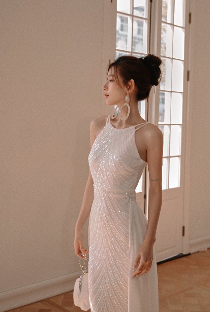 DOLLY High End Sleeveless Halter Neck Sequin Embroidery Long Banquet Dress-KATRINA