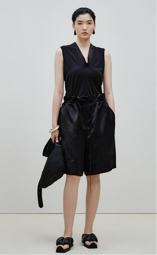 ZHUCHONGYUN Black Stand Up Collar Sleeveless Slim top--SHUN.