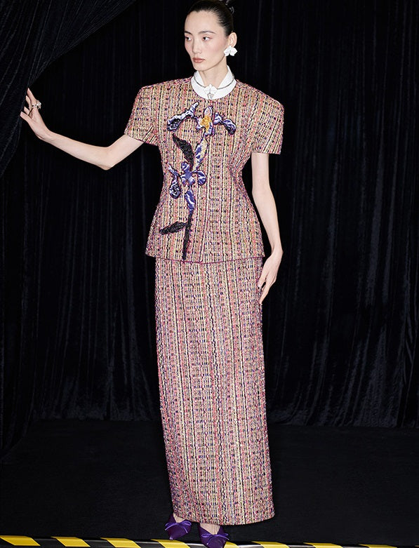 M essential Ma Kai designer kneaded gold coarse spinning iris stacked embroidery slim top - LIVING.