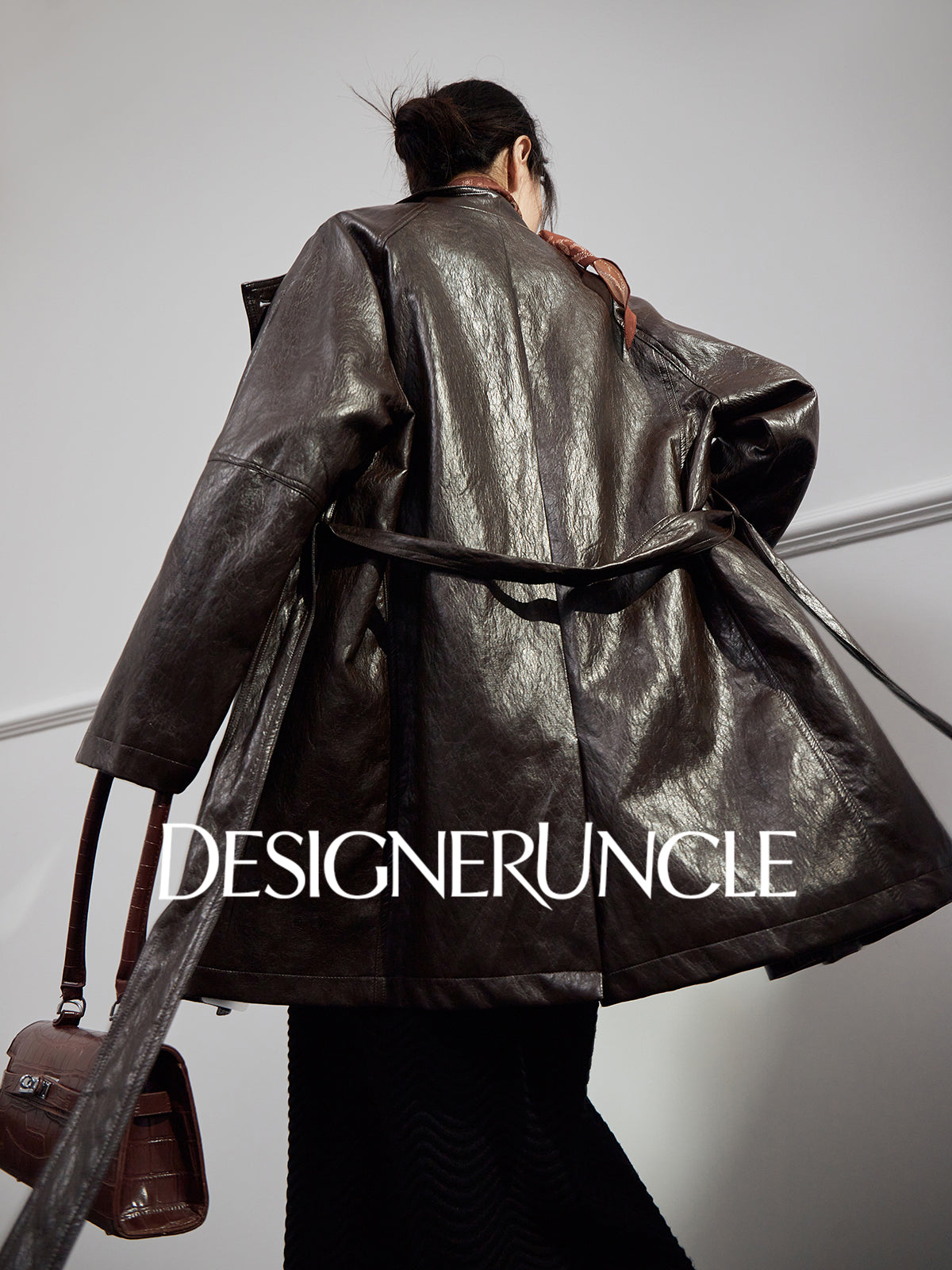 DGU "Obscure Shadow" Flower Coffee Haining Genuine Leather Retro Slimming Top - HEADS.