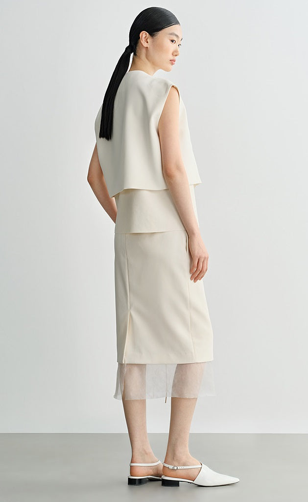 COMME MOI Lv Yan designer's curved placket cropped vest - POSEY.