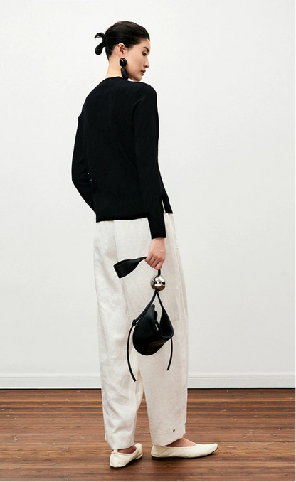 ZHUCHONGYUN black jacquard knitted wool V-neck long sleeves slim fit top -ILLIT.