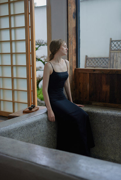 GOUDIN black long simple light luxury evening skirt-ANN.