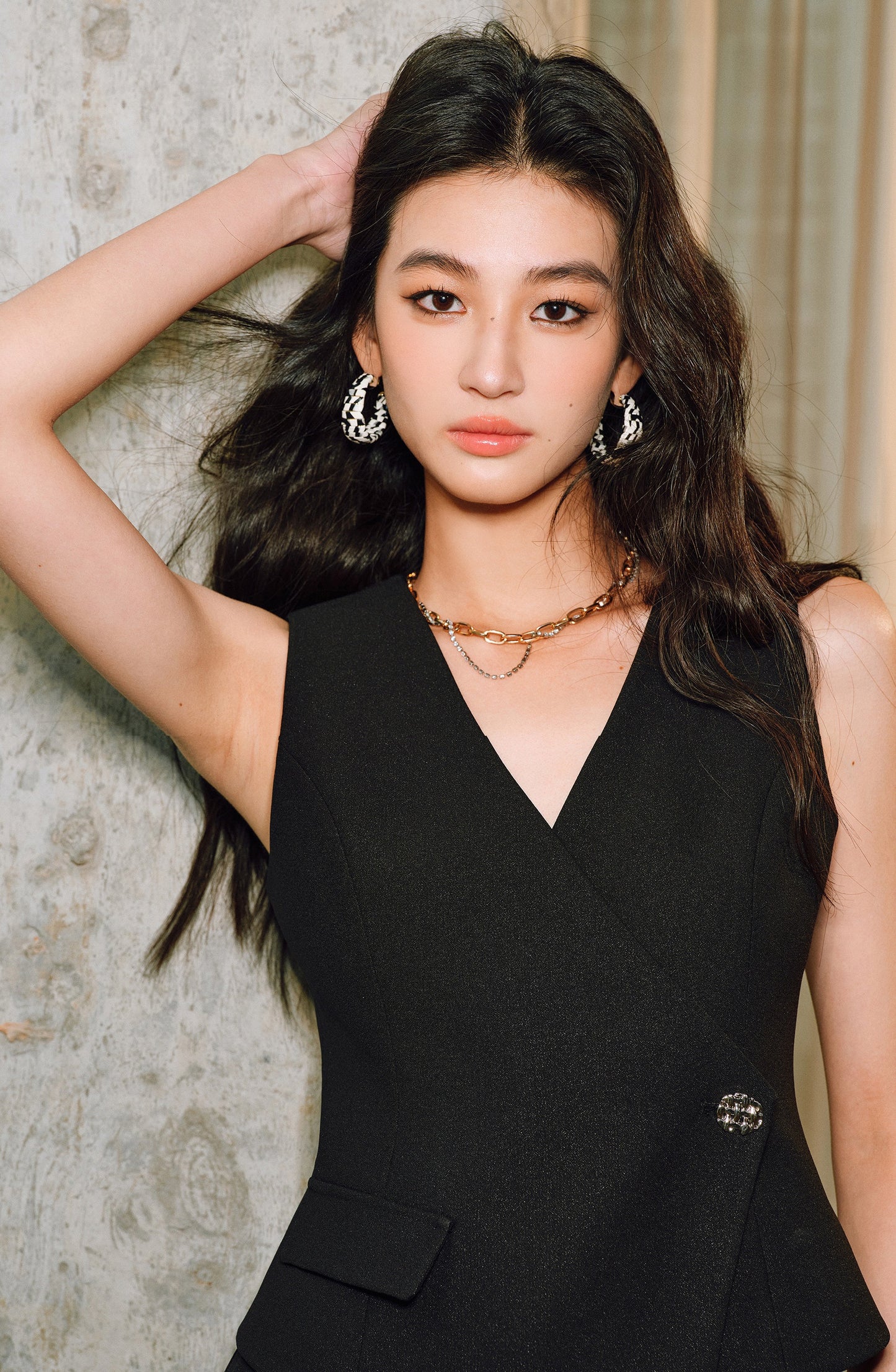 WANGXO | Cool Skin-Friendly Slanted Vest & Single-Pleated Trousers Elegant Suit- VEDA