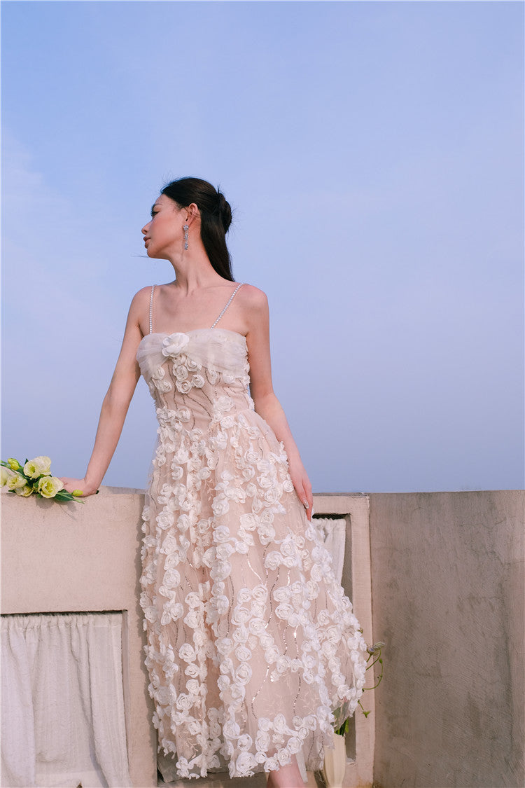 Wardrobes by Chen Luxury White/Beige Sleeveless  Flower Dress-Leah